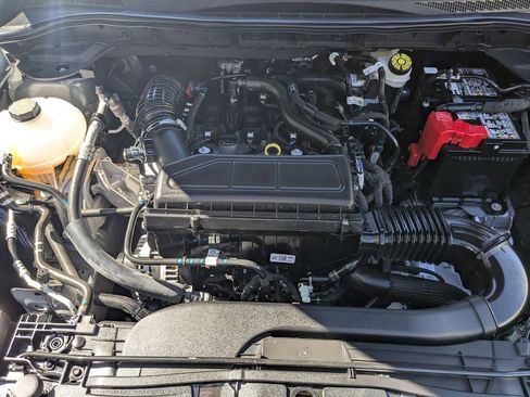 Used 2025 Ford Escape ST-Line image 32