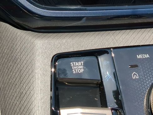 Used 2025 BMW X3 xDrive30i w/ Convenience Package image 23