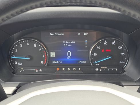 Used 2023 Ford Explorer XLT w/ Equipment Group 202A AWD/4WD image 42