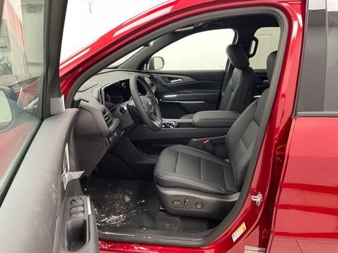 New 2026 Chevrolet Traverse LT w/ Driver Confidence Package image 8