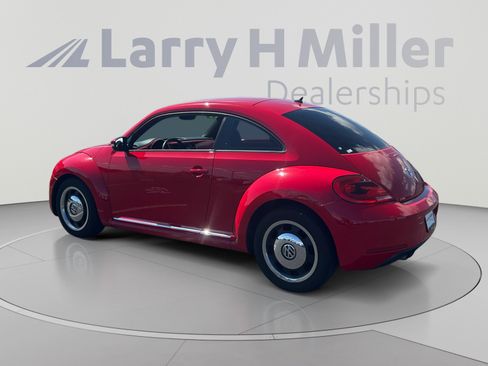Used 2012 Volkswagen Beetle 2.5 FWD image 3