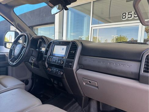 Used 2021 Ford F250 XL w/ Power Equipment Group AWD/4WD image 20