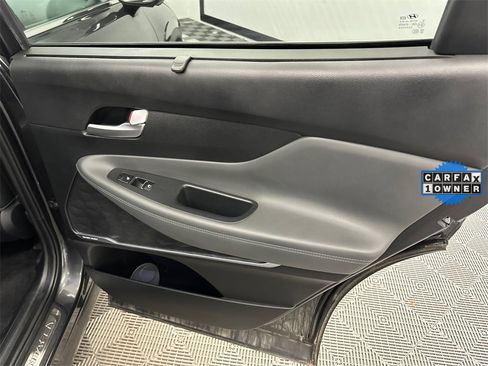 Used 2021 Hyundai Santa Fe Limited w/ Cargo Package image 18