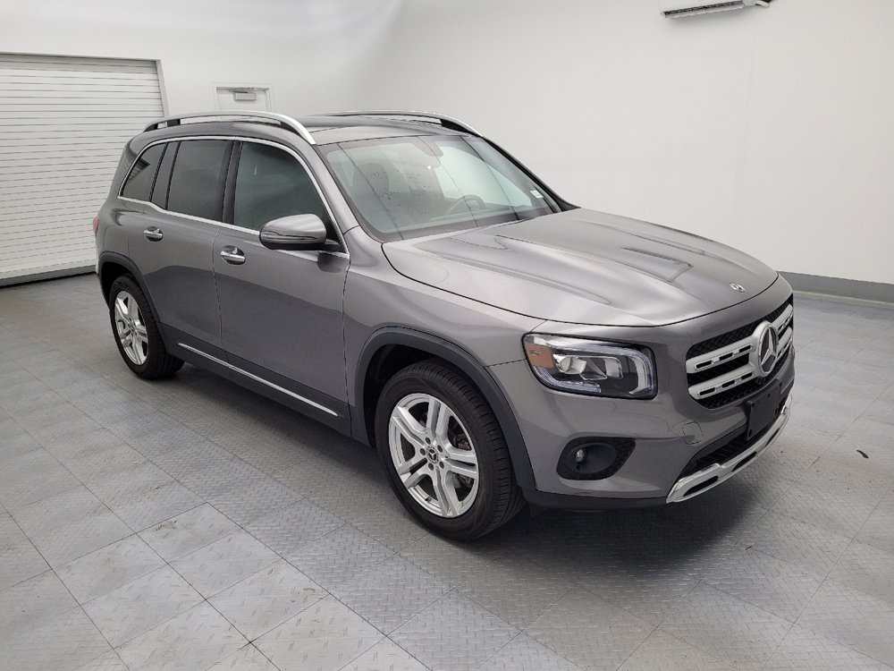 Used 2020 Mercedes-Benz GLB 250 4MATIC w/ Premium Package image 11