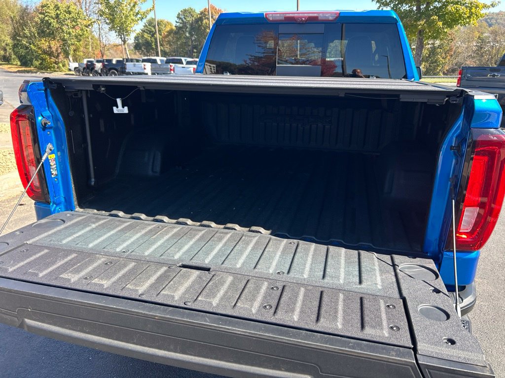 Used 2024 GMC Sierra 1500 AT4X AWD/4WD image 10