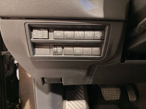 Used 2022 Toyota Tundra Limited w/ Power Package image 16