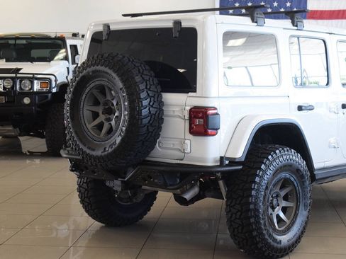 Used 2018 Jeep Wrangler Unlimited Rubicon AWD/4WD image 61
