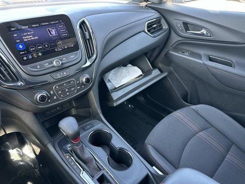 Certified 2023 Chevrolet Equinox RS FWD image 34
