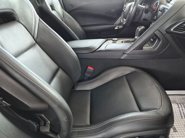 Used 2019 Chevrolet Corvette Grand Sport w/ Grand Sport Heritage Package RWD image 17
