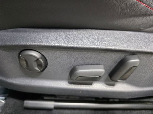 Used 2019 Volkswagen GTI Autobahn image 14