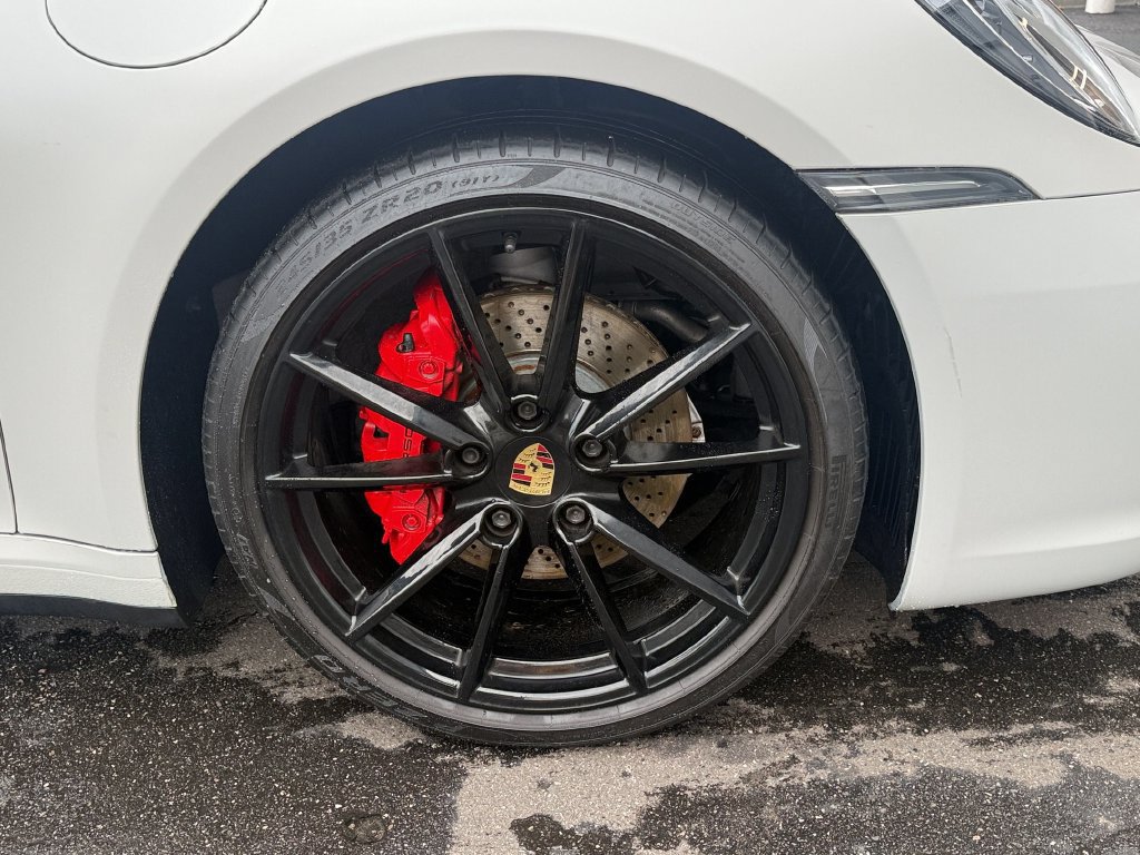 Used 2021 Porsche 911 Carrera w/ Premium Package RWD image 10