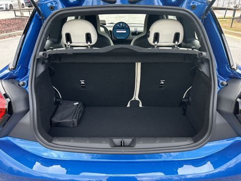 Used 2025 MINI Cooper 2-Door Hardtop image 42