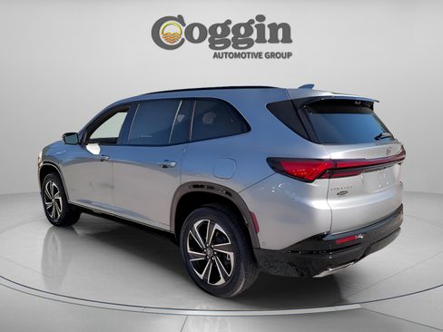 New 2026 Buick Enclave Sport Touring w/ Super Cruise Package image 7