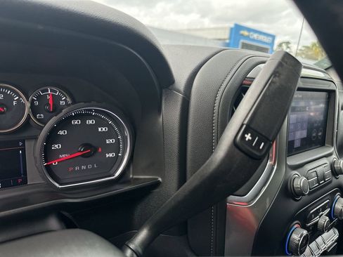 Certified 2021 Chevrolet Silverado 1500 RST image 27