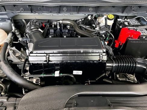 Certified 2025 Ford Escape Active FWD image 9