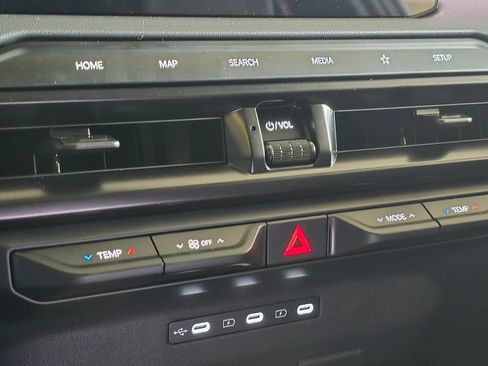 New 2027 Kia Telluride SX X-Pro AWD/4WD image 32