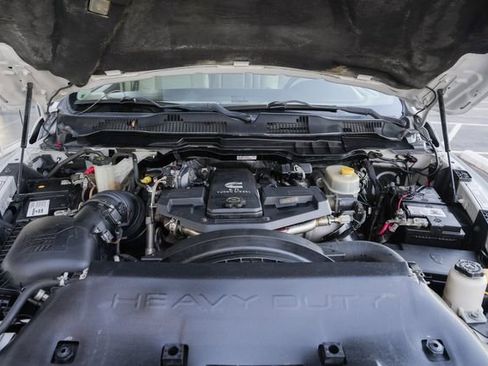 Used 2015 RAM 3500 Laramie image 30