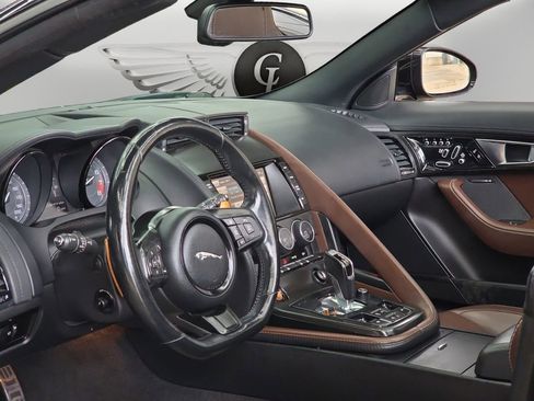 Used 2014 Jaguar F-TYPE S image 21