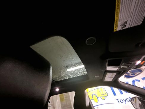 Used 2023 Land Rover Range Rover Evoque SE image 22