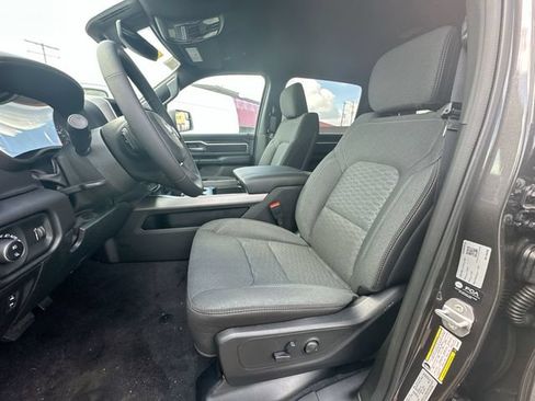 New 2026 RAM 1500 Big Horn AWD/4WD image 13