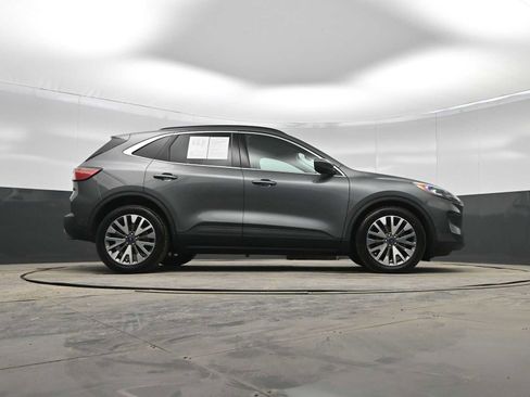 Used 2021 Ford Escape Titanium image 38