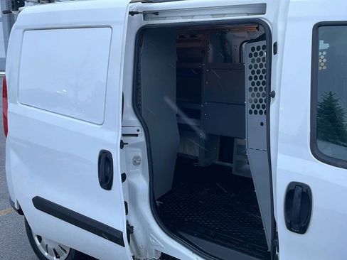 Used 2021 RAM ProMaster City Tradesman SLT image 18