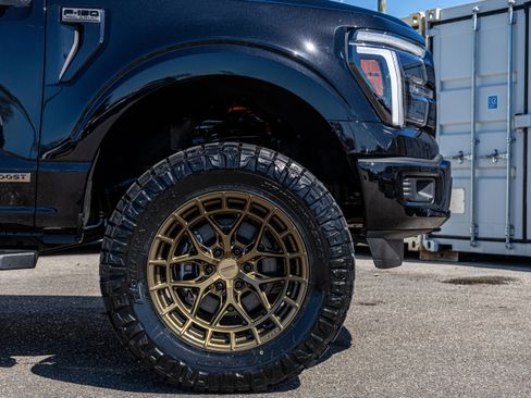 New 2025 Ford F150 Lariat w/ Equipment Group 502A High image 12