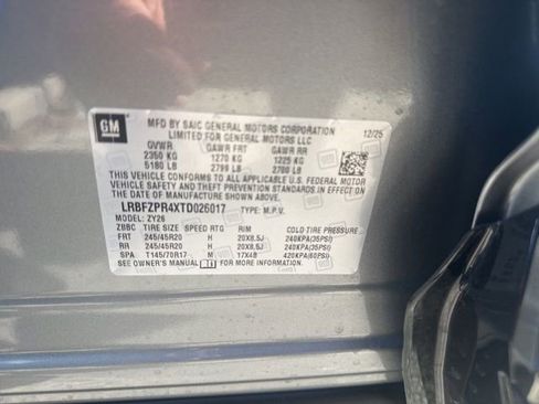 New 2026 Buick Envision Sport Touring image 9