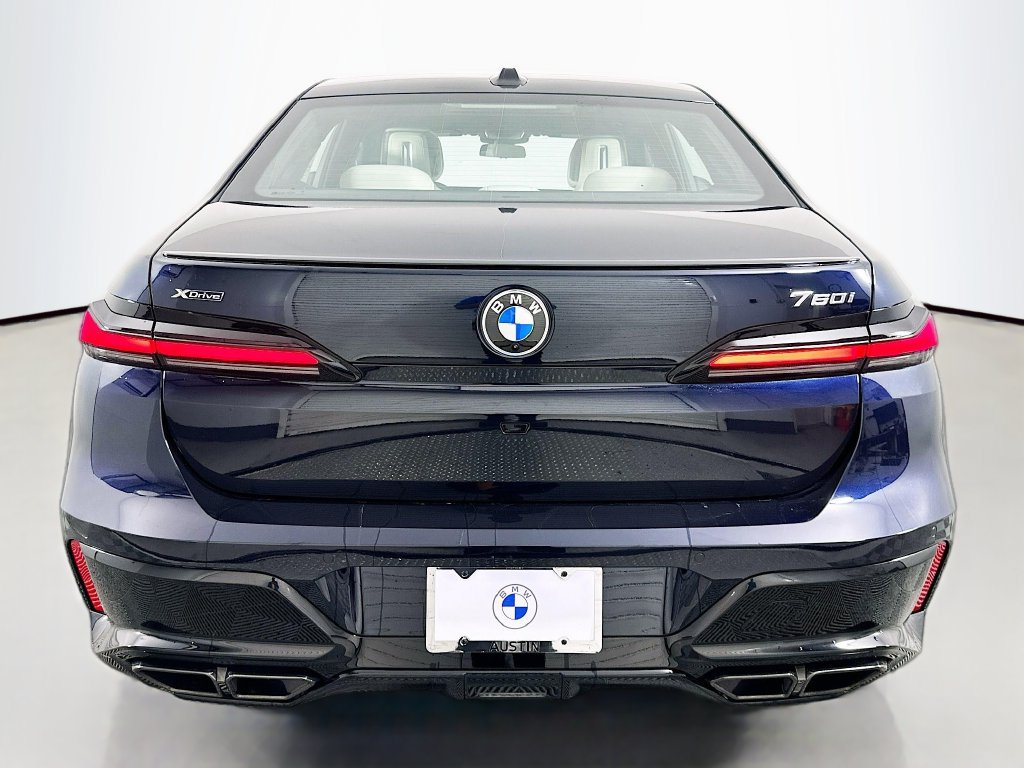 Used 2026 BMW 760i xDrive w/ Executive Package AWD/4WD image 6