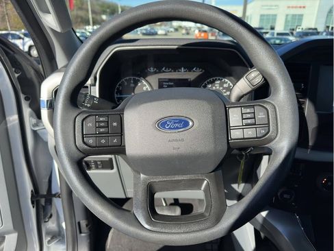 Used 2021 Ford F150 XLT image 12