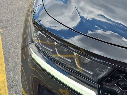 Certified 2023 Kia Sorento SX FWD image 11