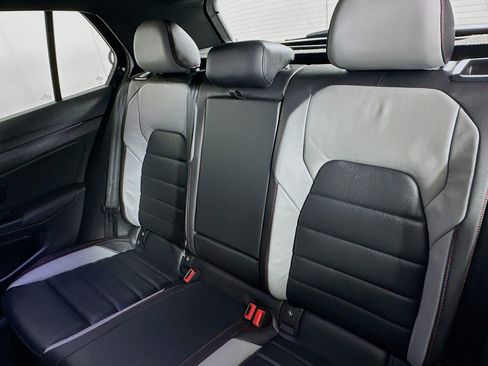 Used 2023 Volkswagen GTI Autobahn image 23