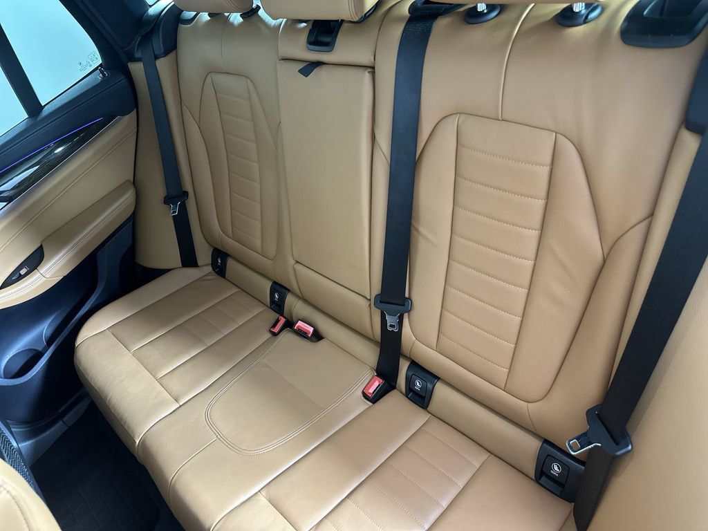 Used 2020 BMW X3 xDrive30i w/ Executive Package AWD/4WD image 29