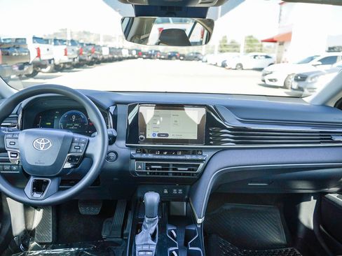 New 2026 Toyota Camry LE image 15