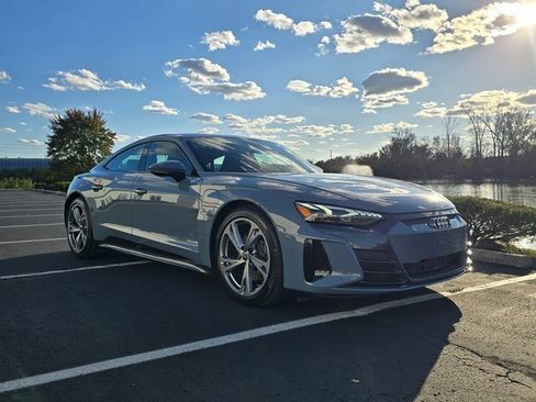Used 2024 Audi e-tron GT Premium Plus w/ Executive Package image 20
