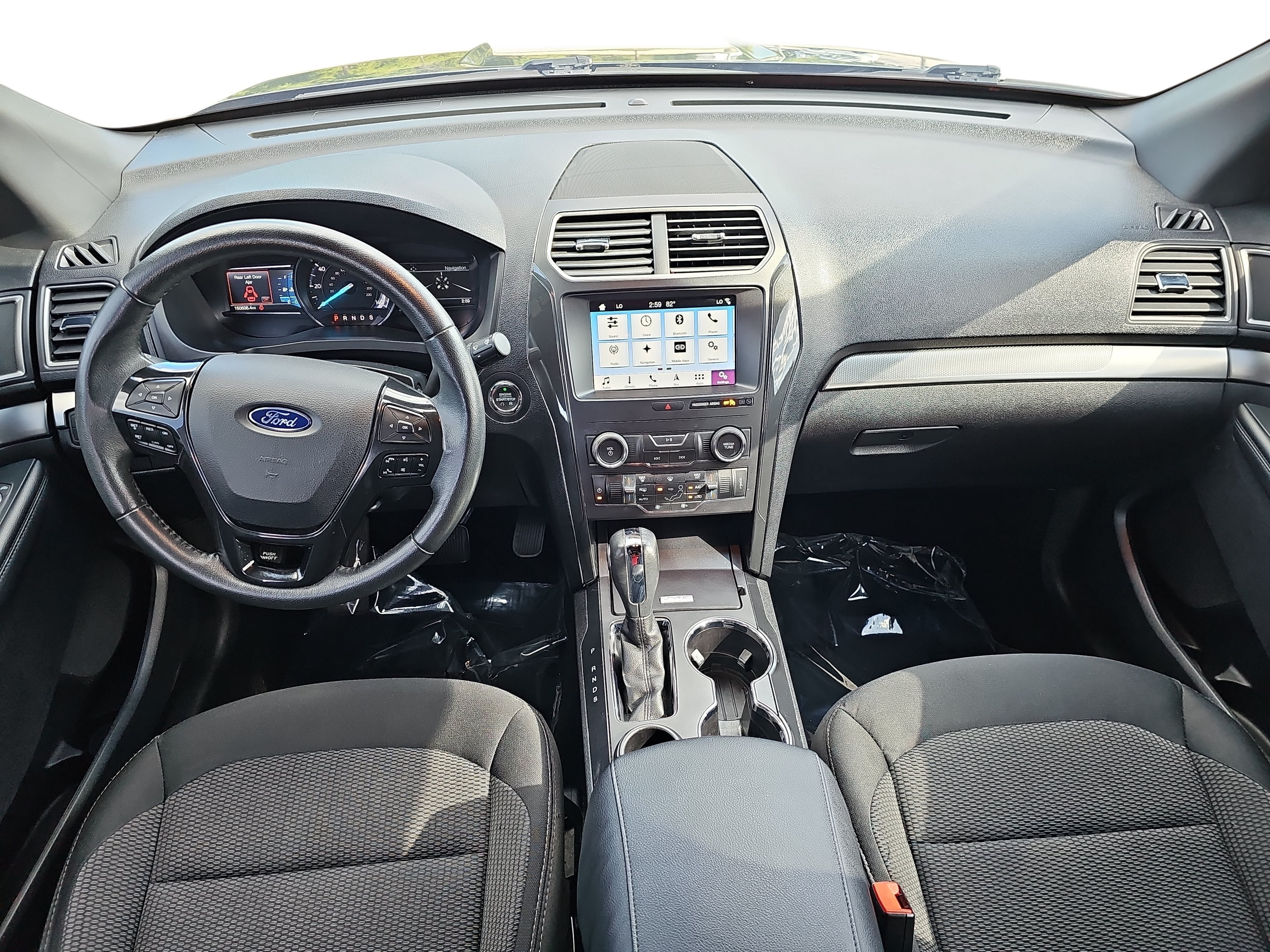 Used 2019 Ford Explorer XLT w/ Equipment Group 201A FWD image 9