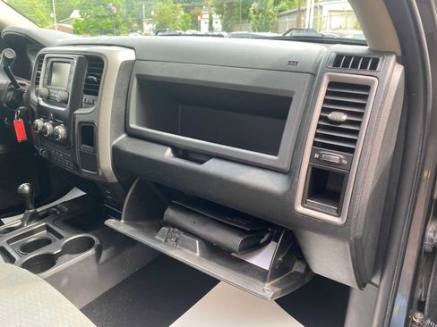 Used 2018 RAM 3500 Tradesman w/ Chrome Appearance Group AWD/4WD image 23