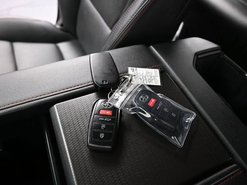 Certified 2023 Ford Ranger XLT w/ Equipment Group 302A High image 17