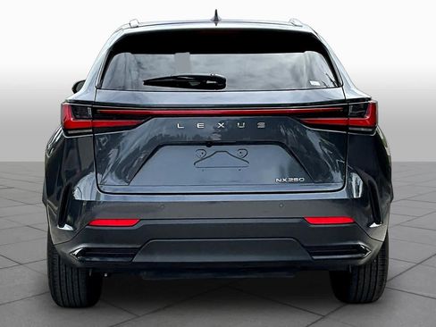 Used 2024 Lexus NX 250 FWD image 5