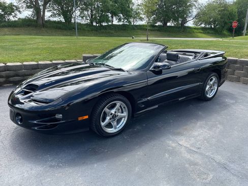 Used 1999 Pontiac Firebird Trans Am RWD image 72
