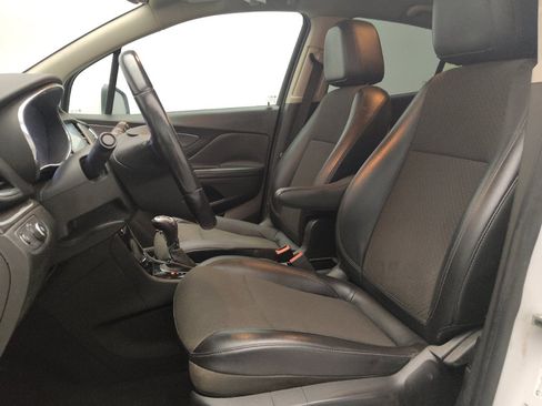 Used 2019 Buick Encore Preferred FWD image 17