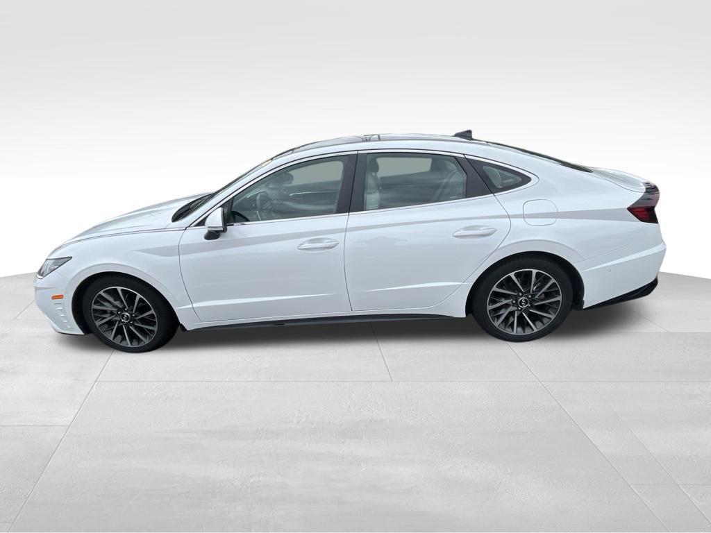 Used 2022 Hyundai Sonata Limited FWD image 3