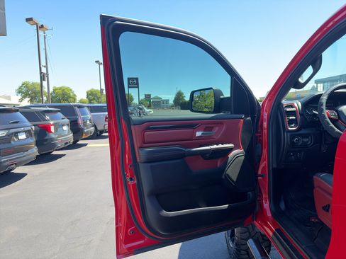 Used 2019 RAM 1500 Rebel w/ Level 1 Equipment Group AWD/4WD image 11
