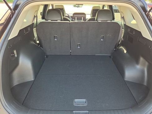 Used 2025 Kia Sportage EX FWD image 16