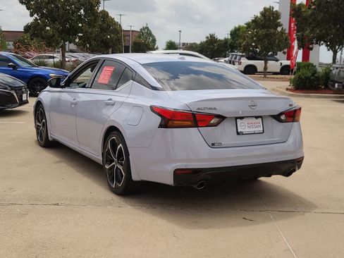 Certified 2024 Nissan Altima 2.5 SR w/ SR Premium Package FWD image 2