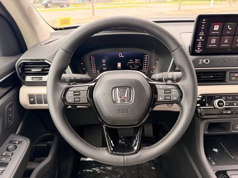 Used 2026 Honda Passport RTL image 5