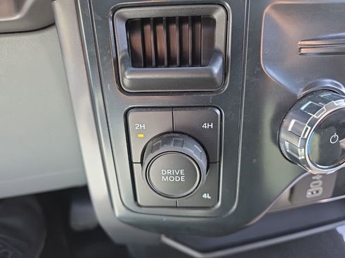 Used 2025 Ford F150 XLT w/ Equipment Group 301A Standard image 18