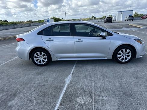 Used 2024 Toyota Corolla LE FWD image 14