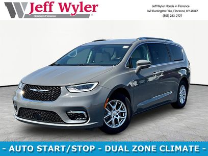 Used 2021 Chrysler Pacifica Touring-L
