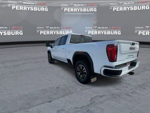 Used 2021 GMC Sierra 2500 AT4 w/ AT4 Premium Plus Package AWD/4WD image 7